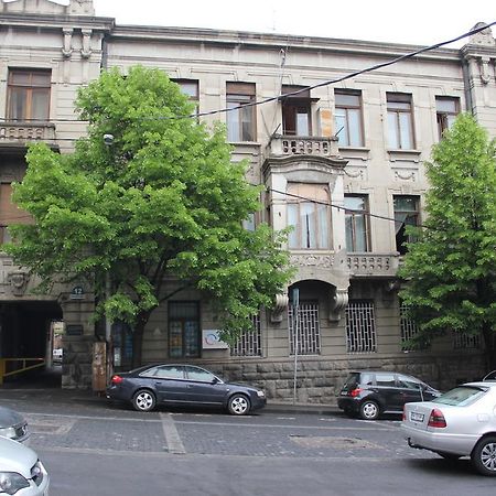 Apartment In Purtseladze Street Tbilisi Exterior foto